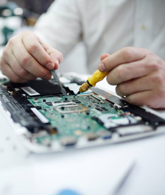 KR Computers Team at Work – IT Service and Support in Chattarpur, New Delhi